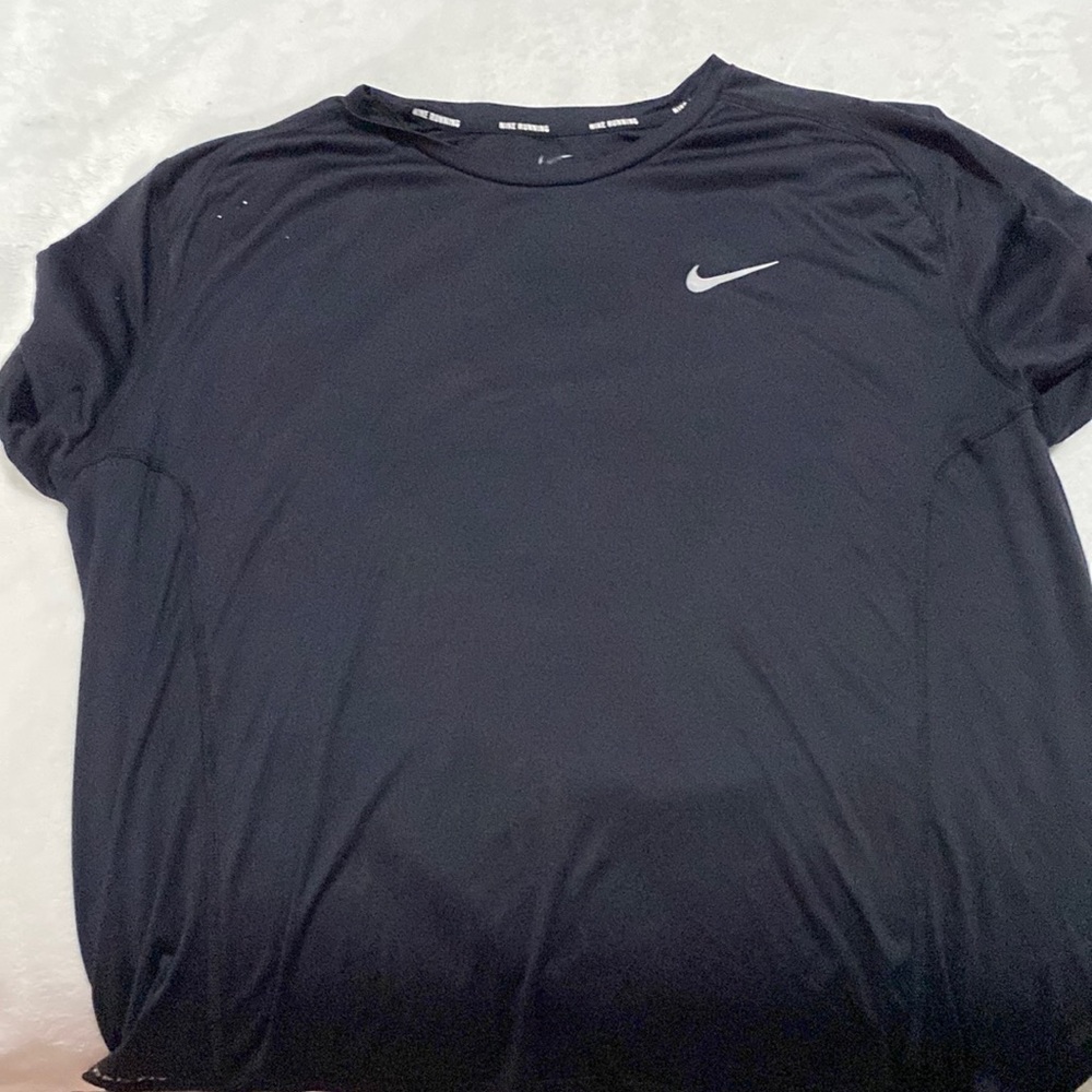 black nike running t shirt